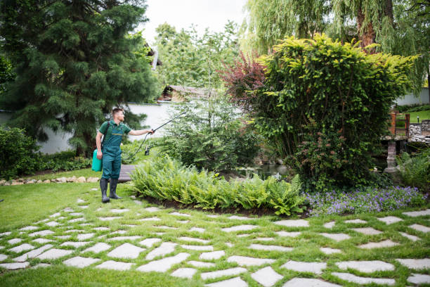 Pest Control Cost in East Dubuque, IL
